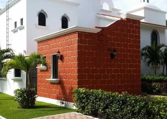 Sunrise Room In Stunning Villa Playacar Townhouse Stage 2