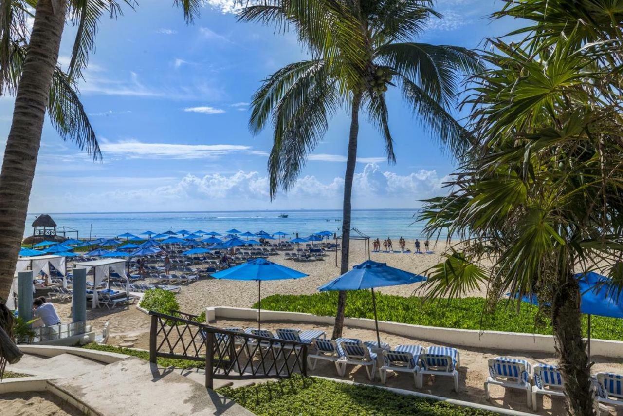 Sunrise In Stunning Playacar Townhouse Stage 2 Pensión Playa del Carmen
